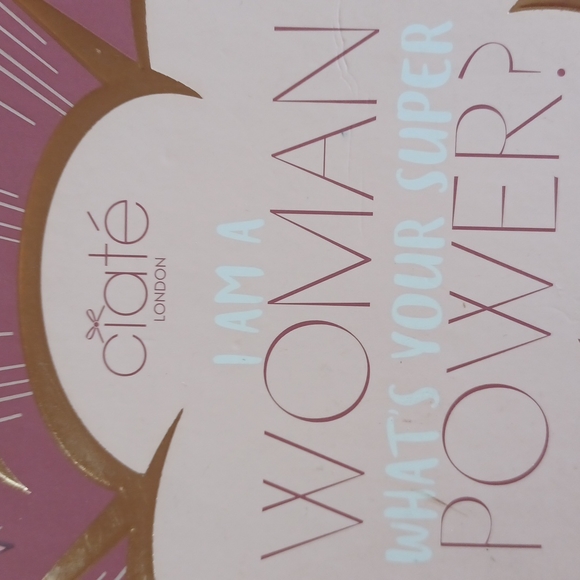 I am  woman what's your super power pallete - Picture 4 of 4